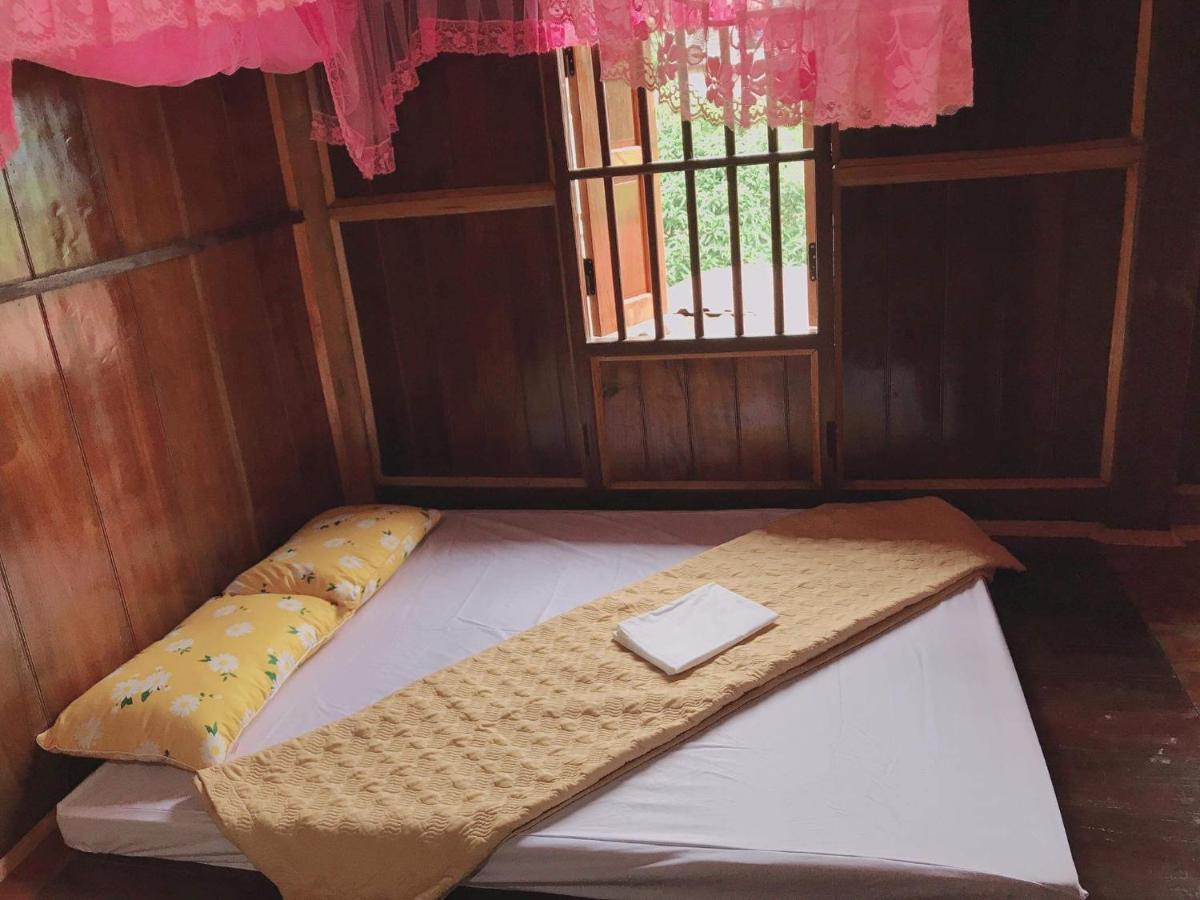Hoang Quan Homestay Ba Be Екстер'єр фото