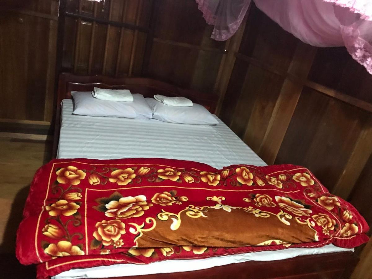 Hoang Quan Homestay Ba Be Екстер'єр фото