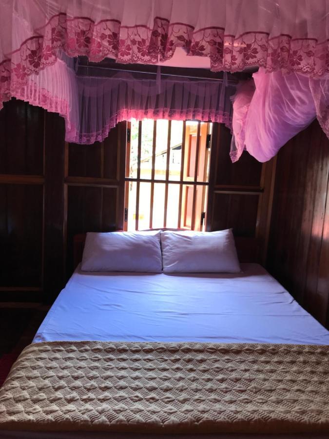 Hoang Quan Homestay Ba Be Екстер'єр фото