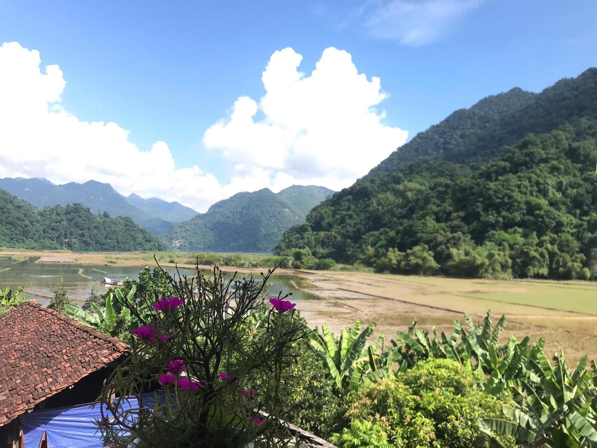 Hoang Quan Homestay Ba Be Екстер'єр фото